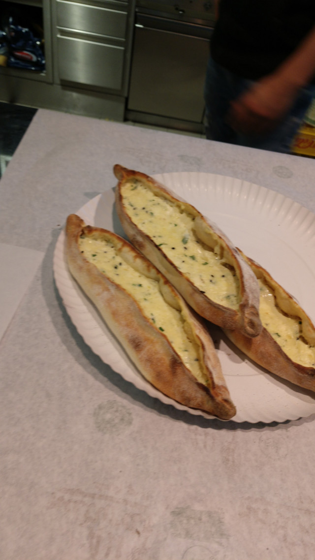 مطعم تبولة فطاير جبنة