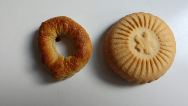 مقارنة تيشوب معمول مع معمول سنابل الشهد اساور بدون سكر